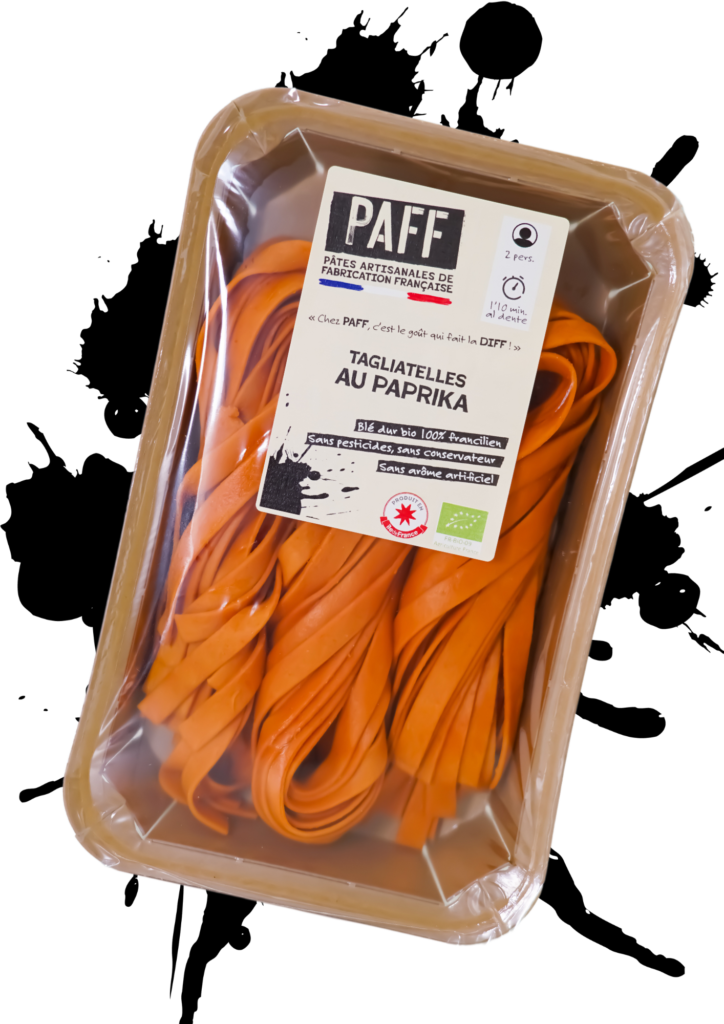 photo de tagliatelles au paprika emballées dans leur barquette